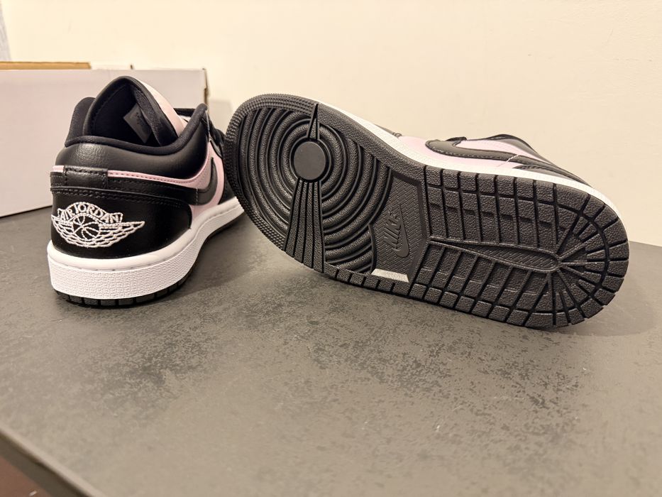 Nike WMNS Jordan 1 Low 36,5 prosto z salonu nowe