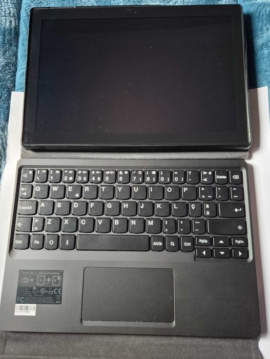 Lenovo Tab4 TB-X304F com teclado