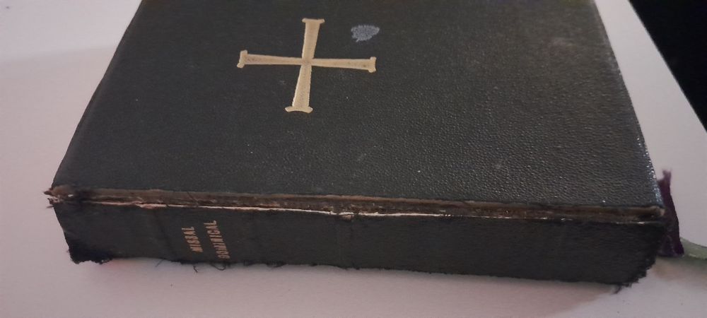 Livros bastante antigos