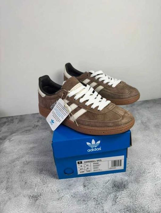 Adidas Handball Spezial R.42