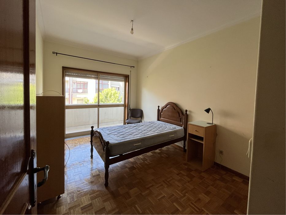 Alugo T1 (R de Barros, Gualtar) - 3 min. a pé da Universidade do Minho