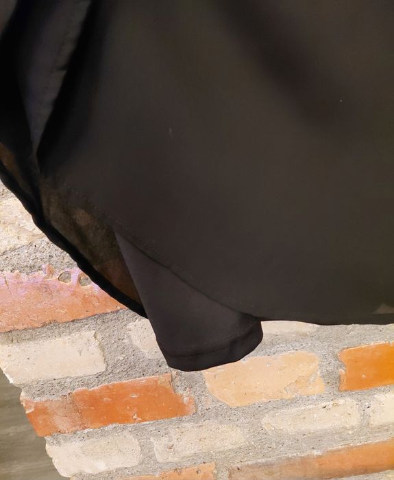 Czarna sukienka ramiona siateczka mohito