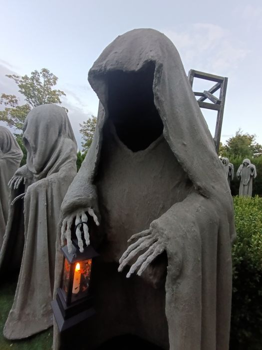 Figura cementowa rękodzieło duszek zjawa