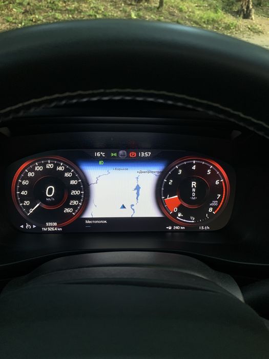 Продам Volvo XC40