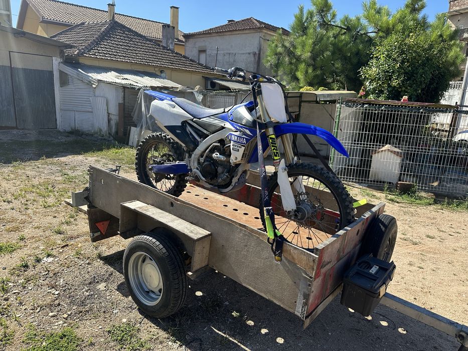 Yamanha yzf 250.