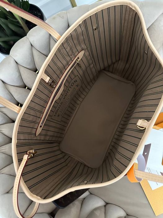 Сумка жіноча Луі Вітон Neverfull  шкіряна в наявності Люкс версія