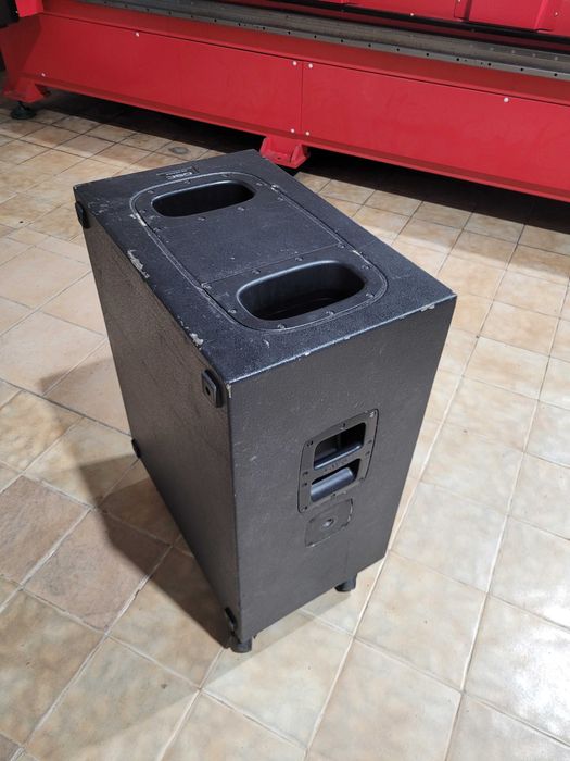QSC - KS 212c subwoofer amplificado