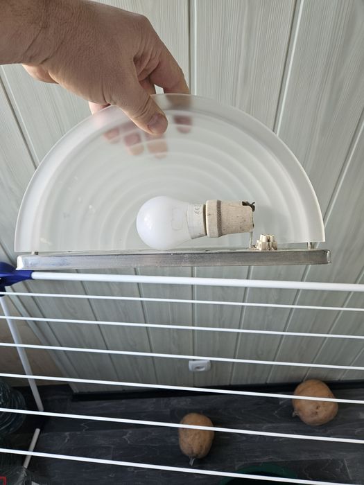 Светильник  настенный