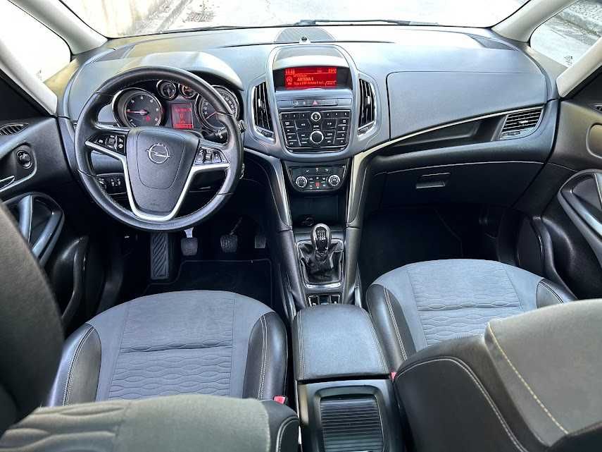 Opel Zafira 2.0 CDTI 165 CV / 7 Lugares
