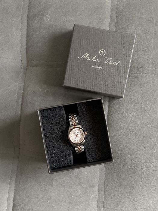годинник Mathey Tissot 26mm
