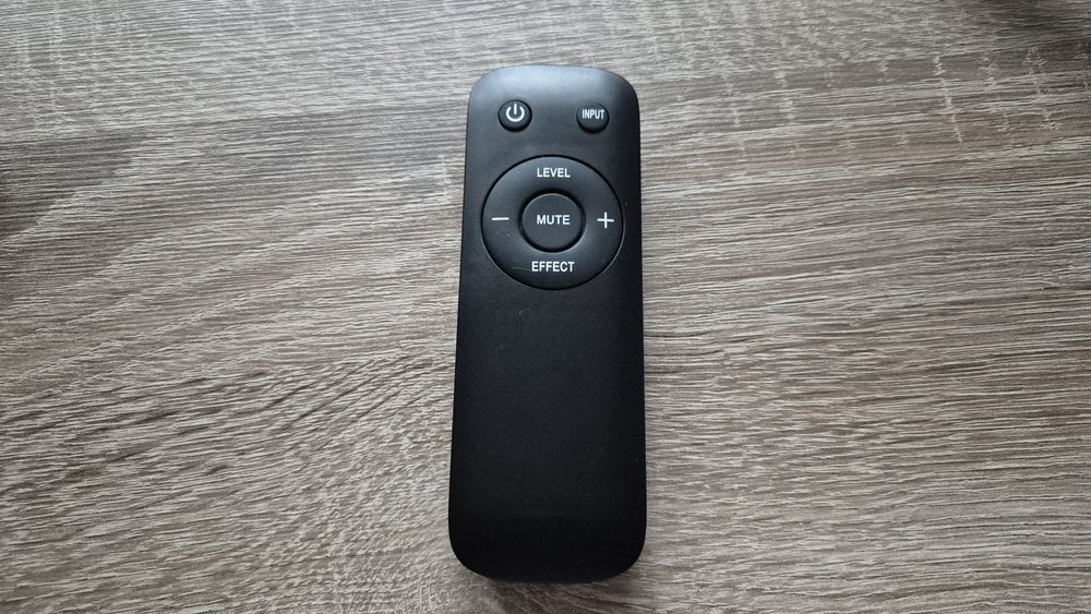 Pilot bezprzewodowy do głośników Logitech Z906 zamiennik