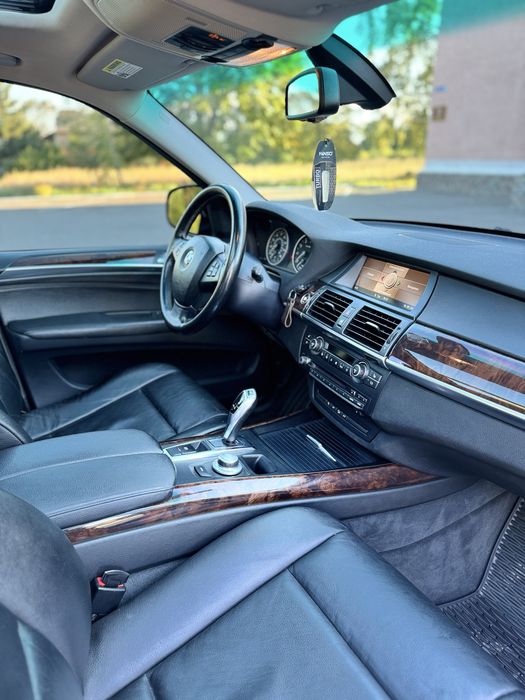 Bmw x 5 e 70 3.0si