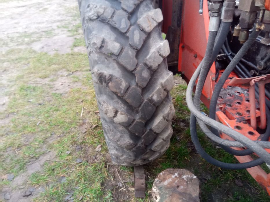 Трактор  японець