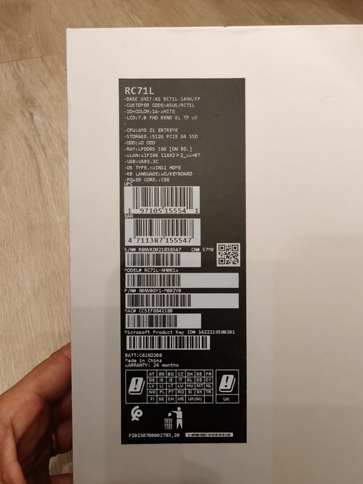 ROG Ally Z1 Extreme Dock Mala Película Caixa