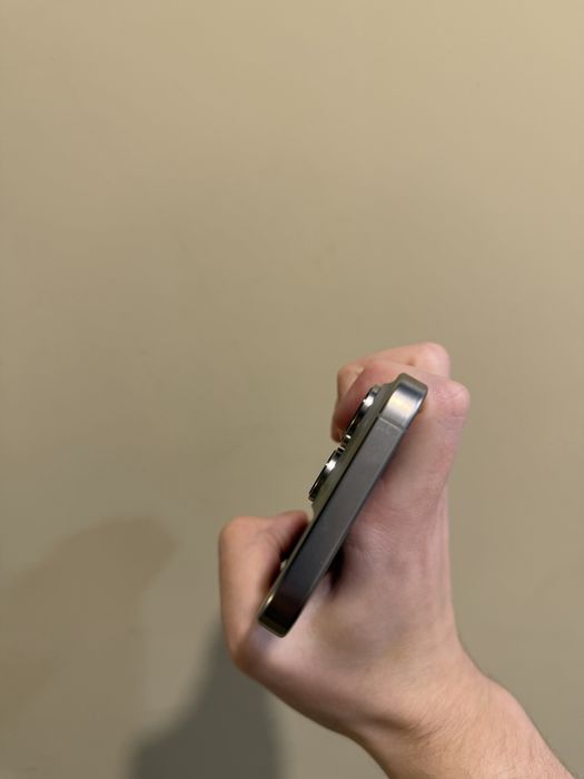 Б/у IPhone 16 Pro 256 Natural ідеальні стани