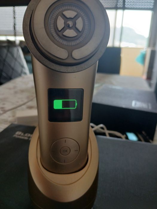 Bloming Skin maquinas de rosto anti idade.e corpo com prrodutos de bel