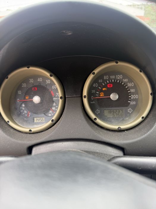 VW POLO 1.4 gasolina