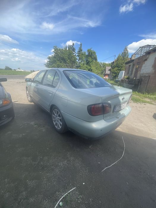 Nissan primera p11