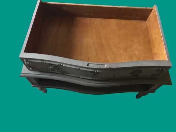 Mesa de madeira com gaveta64585488662018124