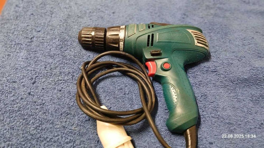 Шуруповерт сетевой Зенит