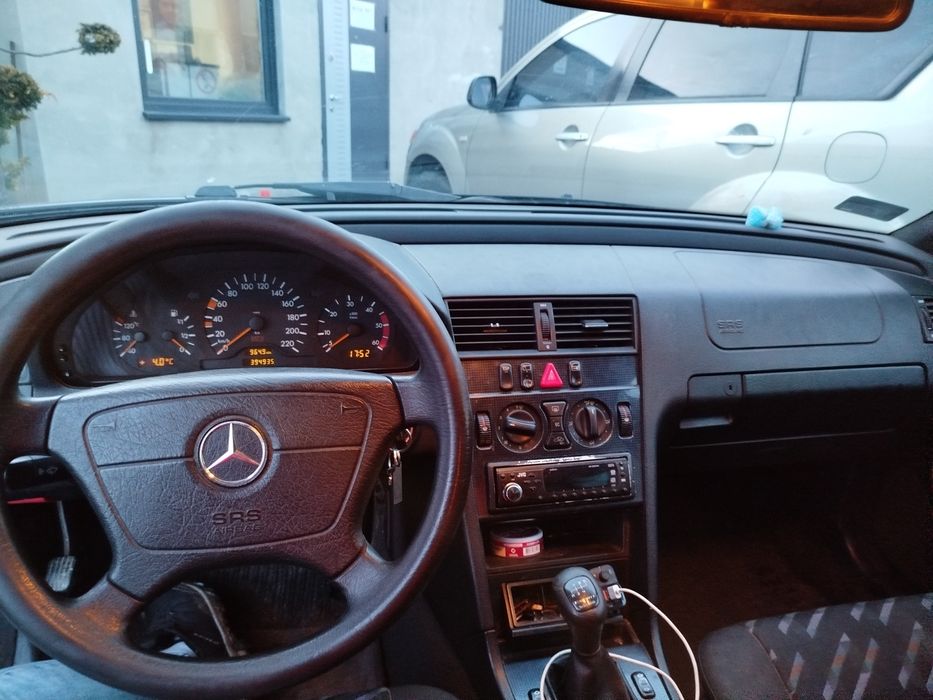 Mercedes Benz 202 цешка