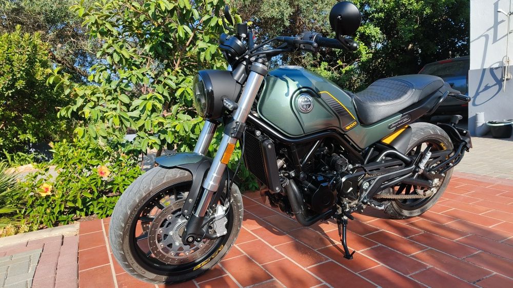 Benelli Leoncino 500