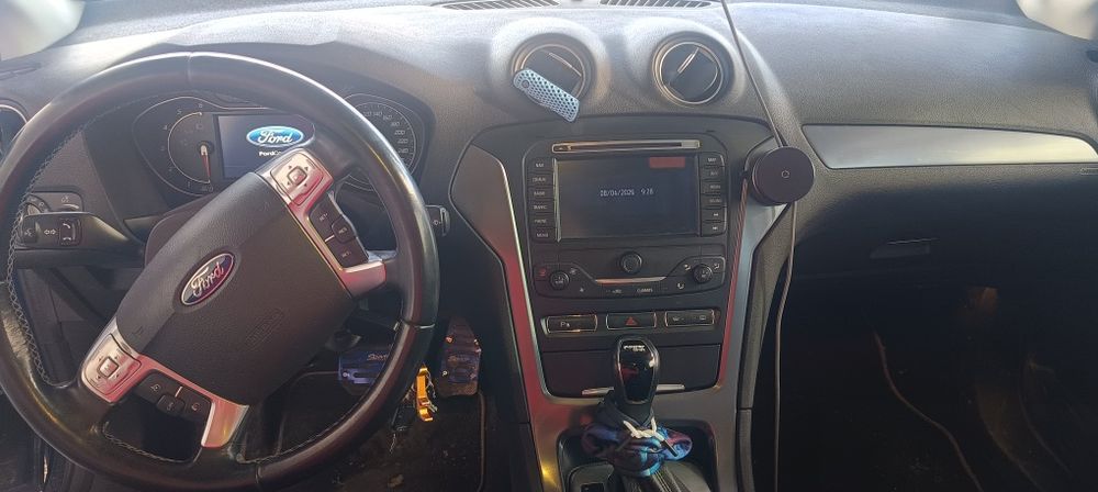 Sprzedam ford mondeo MK4 ambiente