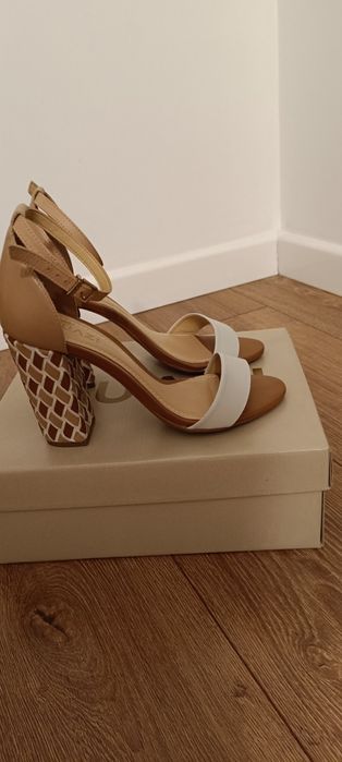 Sandały firmy QUAZI rozm. 39