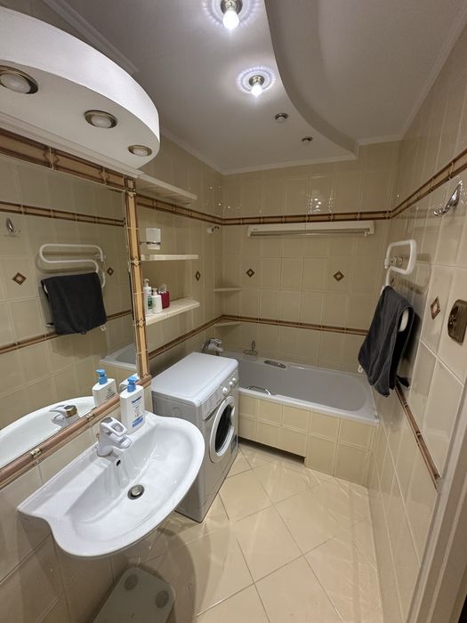 Mieszkanie na wynajem Chmielna OD 1 Czerwca 40 m² - More