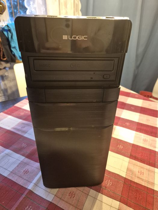 Komputer stacjonarny PC