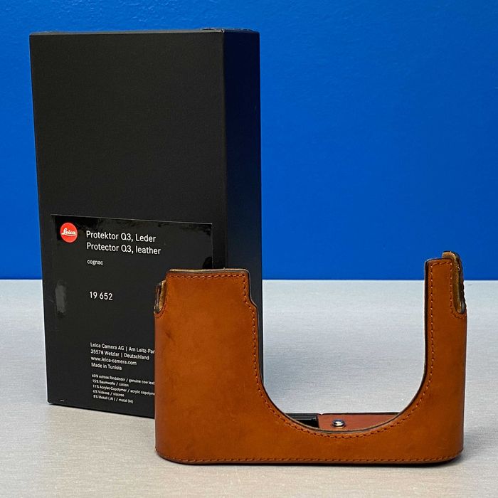 Leica Q3 Leather Halfcase | 19652 | Cognac