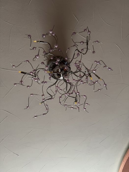 Оригінальна та стильна люстра