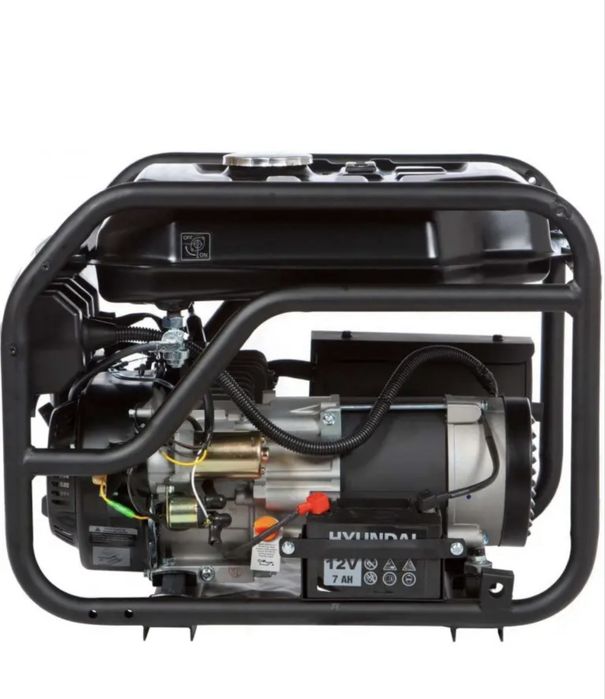 Генератор HYUNDAI HHY 3050FЕ (3 кВт) Бензиновий Однофазний