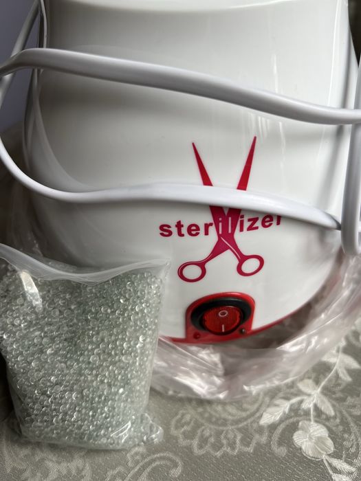 стерилізатор для манікюрних металевих інструментів