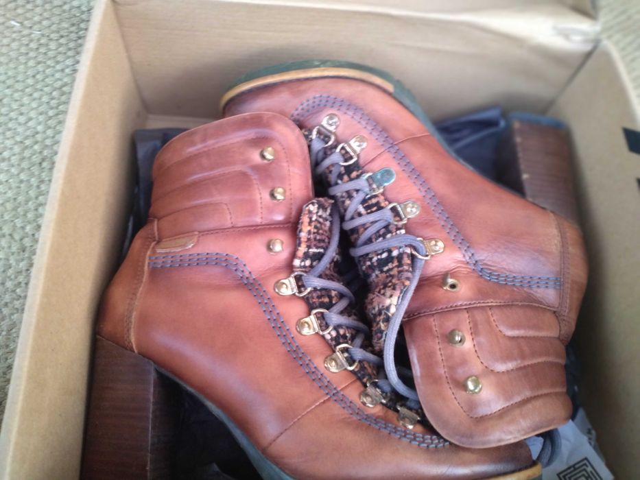 Botas de senhora marca PROF