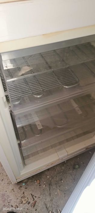Продам холодильник 7000