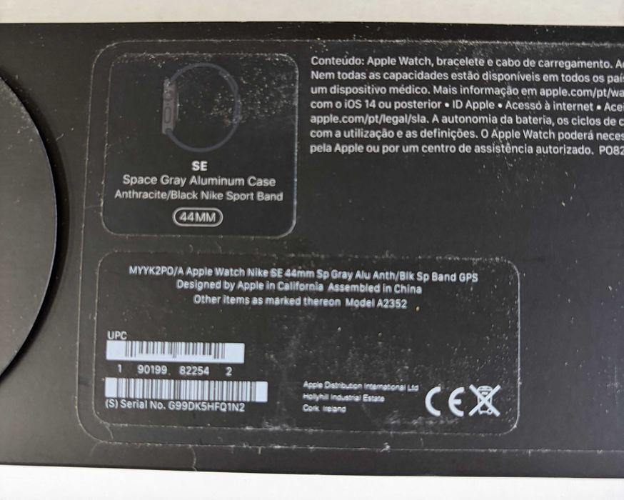 Apple Watch Nike SE 44mm GPS (Space Gray)