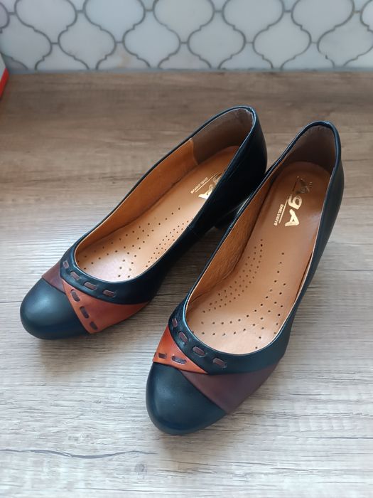 Wygodne półbuty czółenka 37 skóra AgA