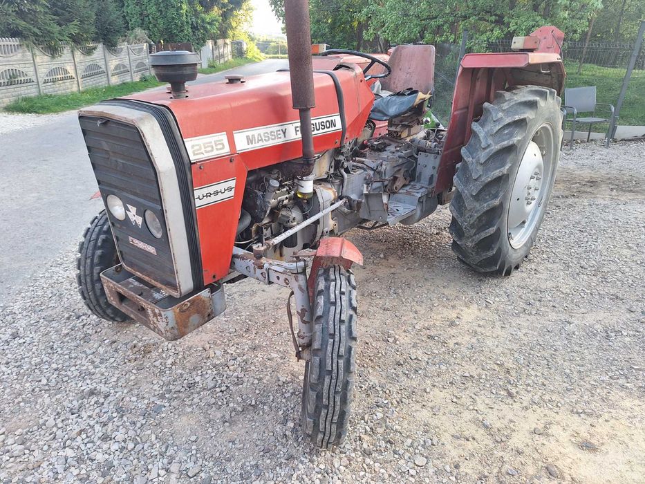 Ciagnik MF Massy Ferguson 255