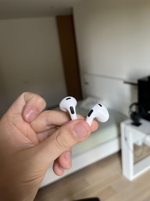 Apple AirPods 3rd Gen
