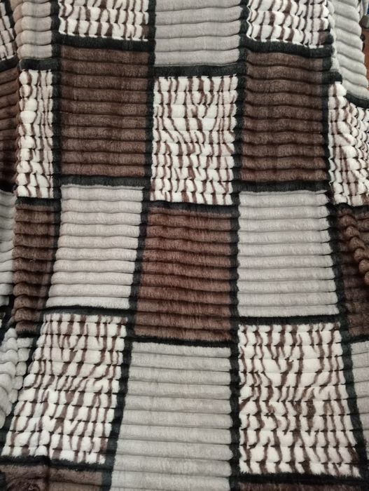 Пледи-покривала шарпей