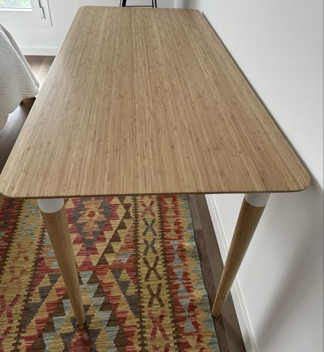 Mesa escritório IKEA