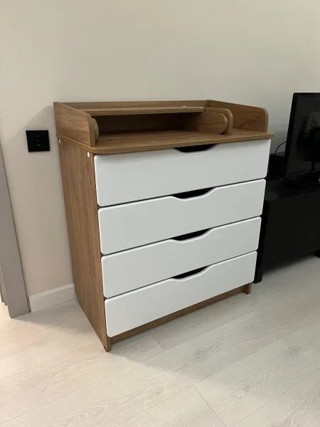 СрОчнО!!комод с пеленальным столом б.у.