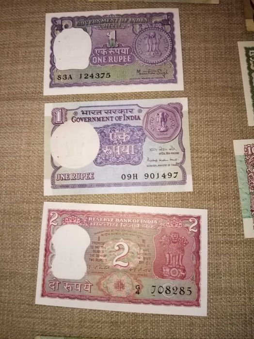 INDIA 13 Notas 3 NÃO Circuladas 5 NOVAS mas foram AGRAFADAS em BC e MC