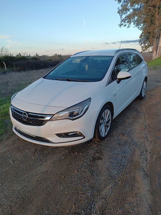 Opel Astra K 1.6 sporttourrer de 2016