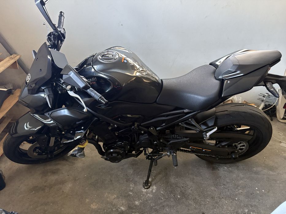 kawasaki Z900 2025