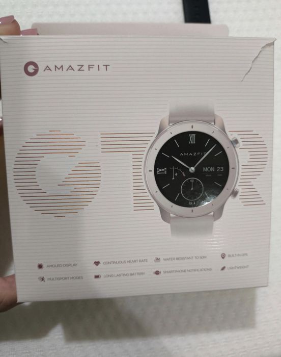 Smartwatch Xiaomi amazfit GTR + braceletes