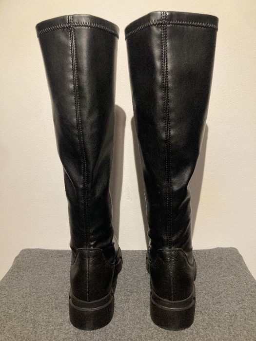 Kozaki Copenhagen Studios CPH556