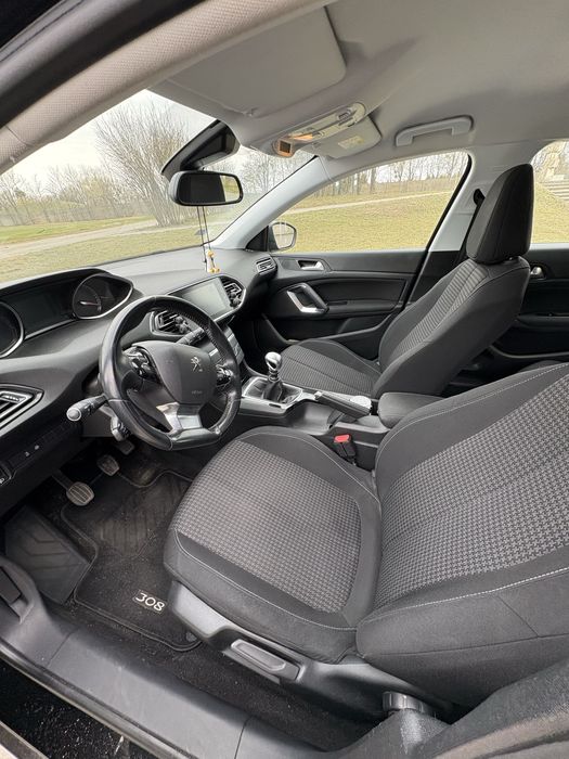 Peugeot 308 2018 1.5blueHDI