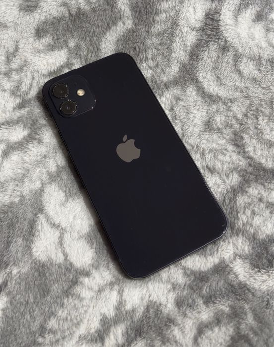 Iphone 12 128GB.